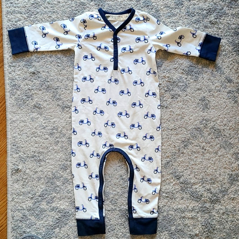 Brand new Monica and Andy snap romper 9-12 month